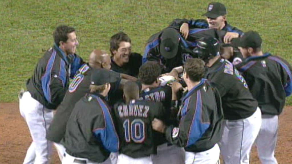 OTD 2006: Delgado's 400th, Beltrán's Walk-off Homer Beats Cards