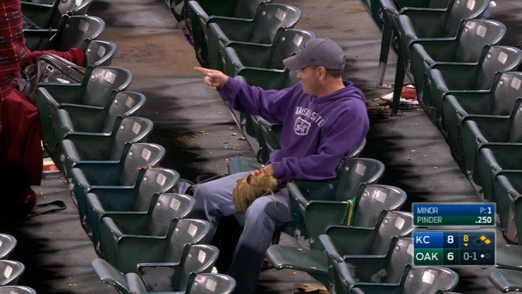 STL@CIN: Young fan flashes the leather to snag a foul 