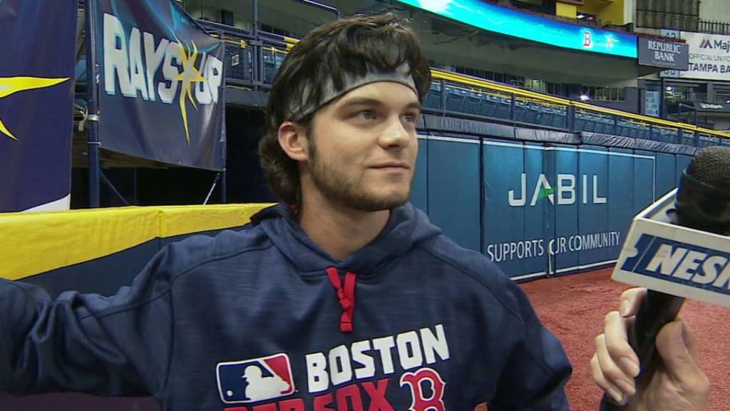 benintendi catch shirt