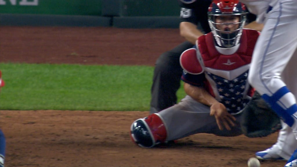 Royals Score On Wild Pitch 07 02 21 Mlb Com