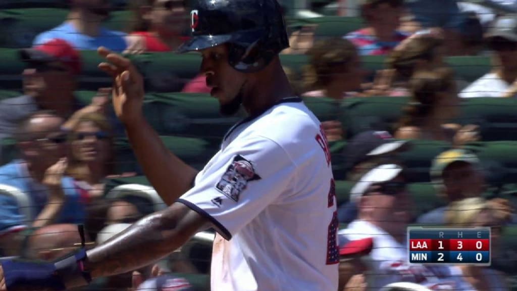 Red Sox's brutal defensive blunder leads to Rays Little League home run