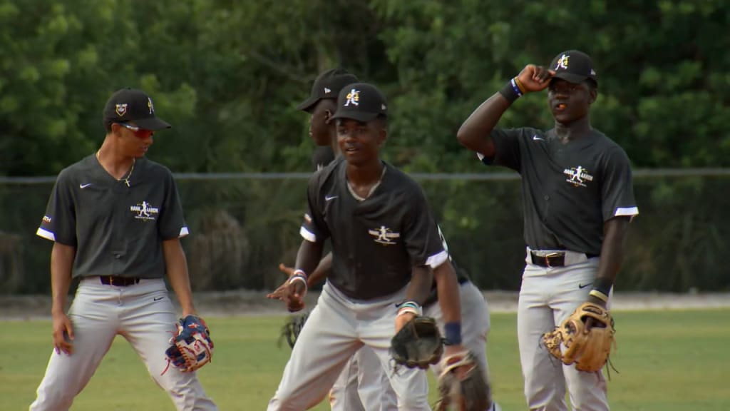 Scenes from tonight's Hank Aaron Invitational 📸