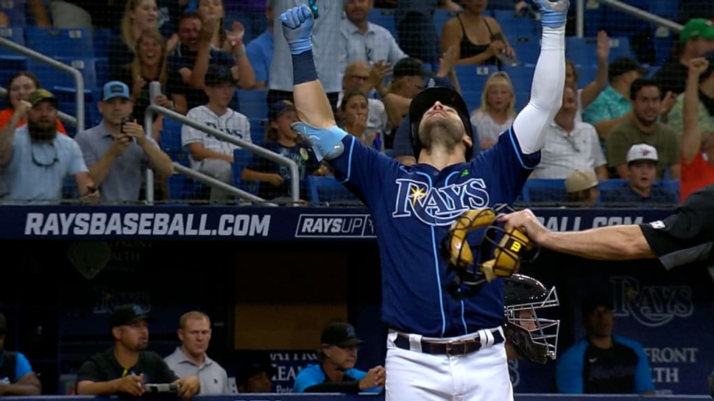 VIDEO: Tampa Bay's Kevin Kiermaier Gets Inside-the-Park Home Run