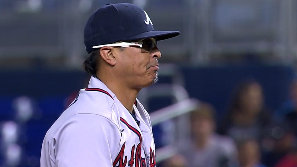 Jesse Chavez in a Braves uniform be like : r/Braves