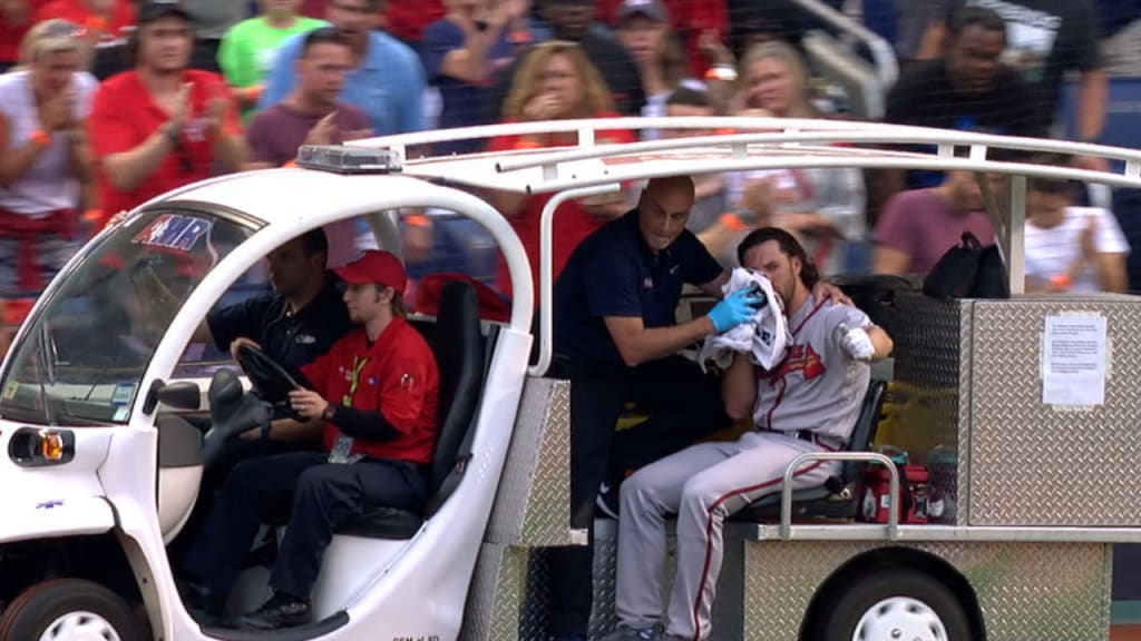 Braves' Charlie Culberson hit in face by pitch