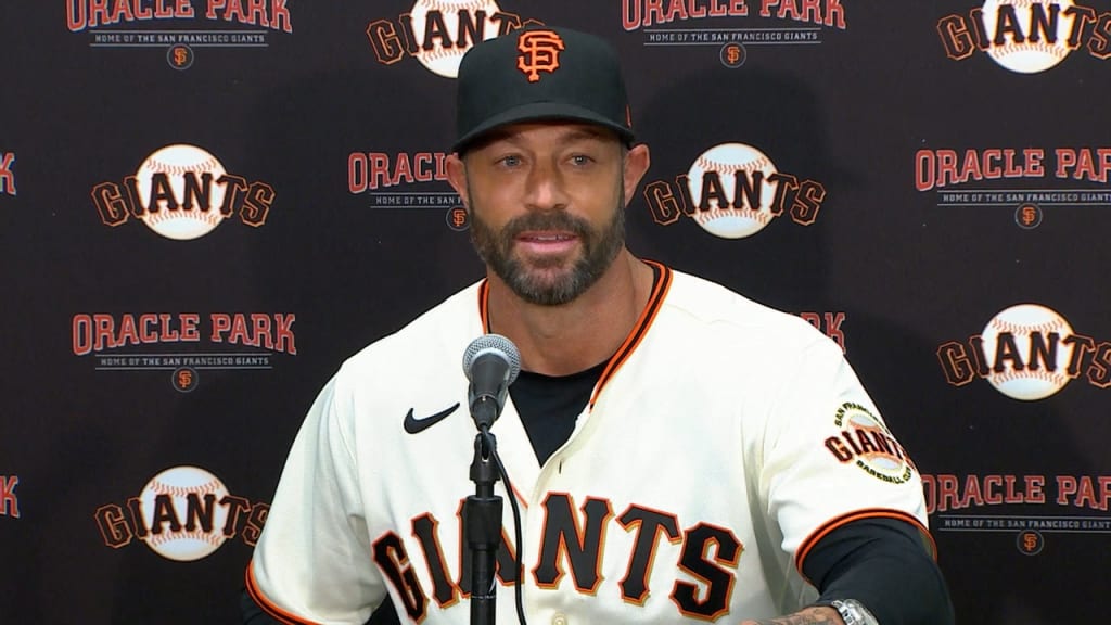 Kapler simulating season on MLB The Show to get familiar with Giants' roster