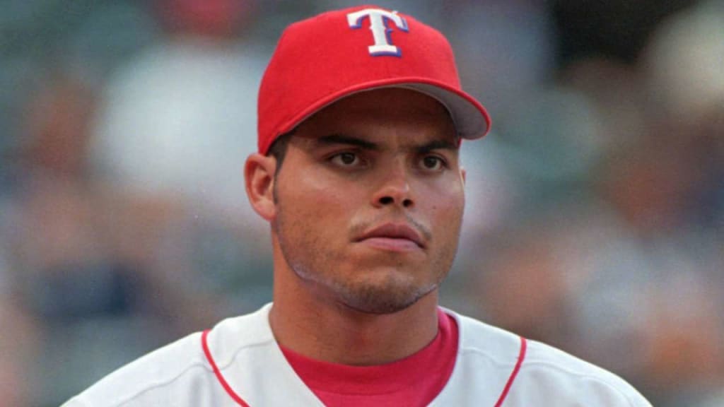 10 things to know about Ivan 'Pudge' Rodriguez, from his golden arm to love  for Yanni