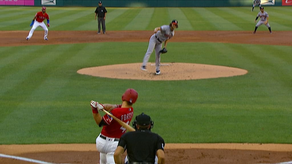 Forsythe's run-scoring single