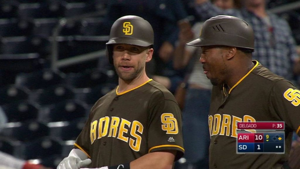 Schimpf puts Padres on the board, 05/19/2017