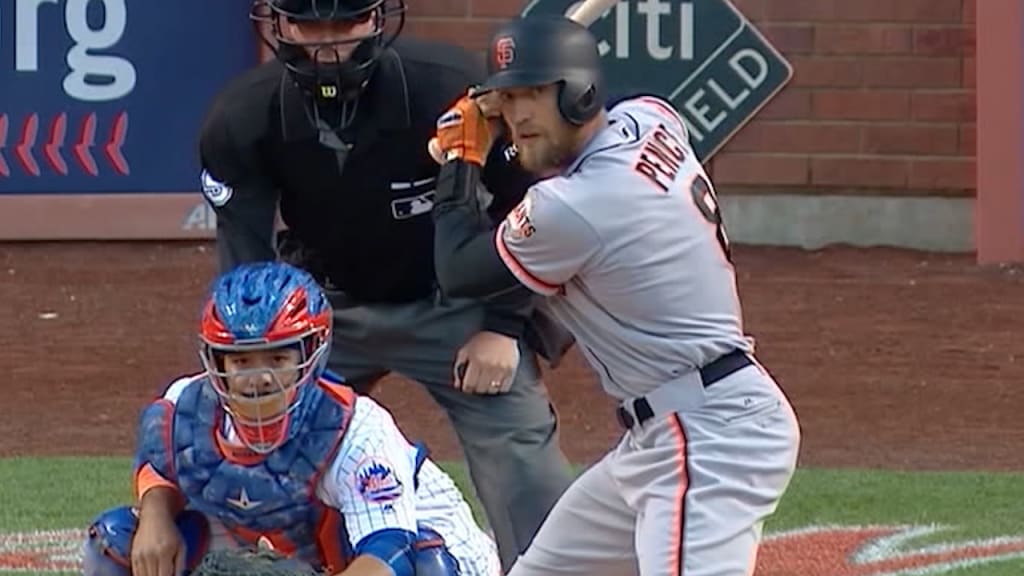 Hunter Pence announces retirement