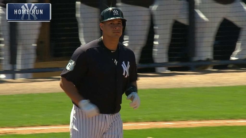 Seinfeld George teaches the Yankees how to play on Make a GIF