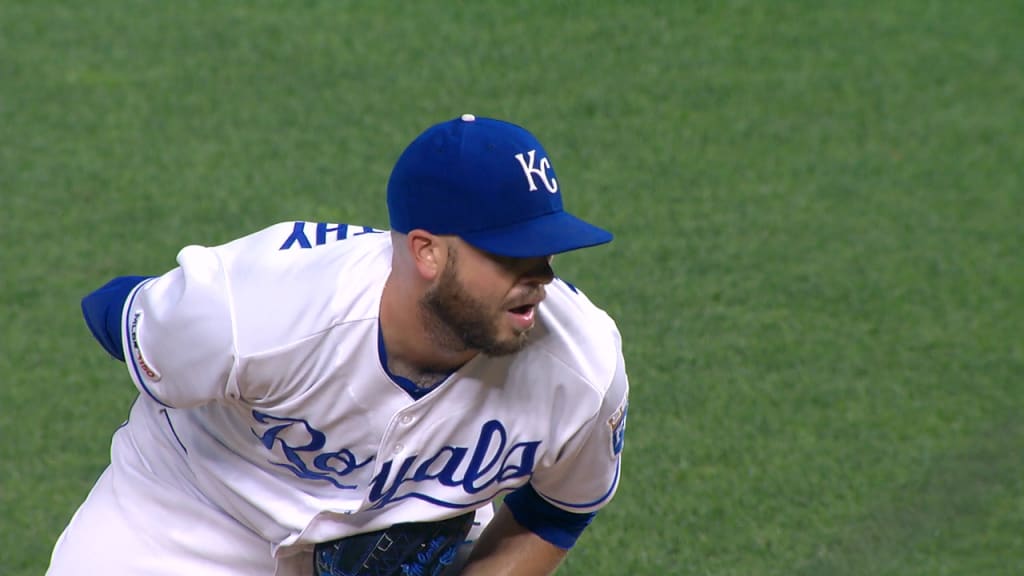 Duda's clutch glove flip