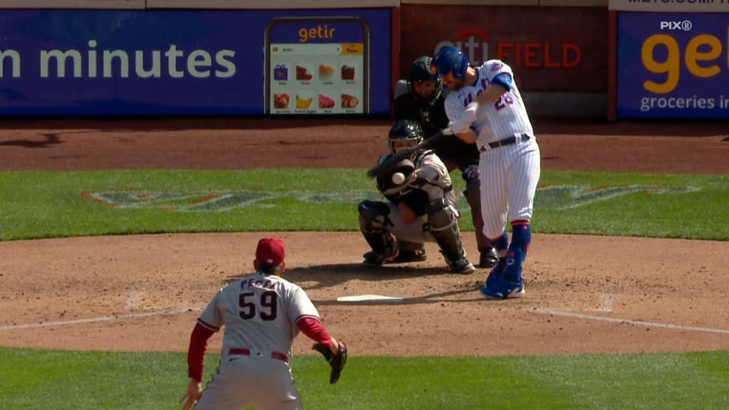J D Davis Rbi Single 04 17 22 Mlb Com