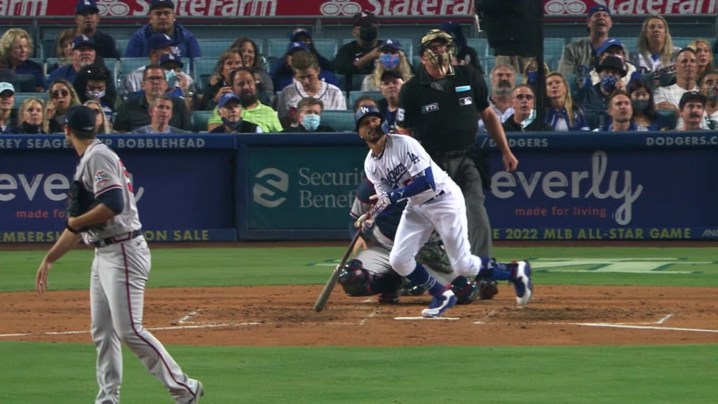 Mookie Betts' 89 mph throw, 10/09/2021