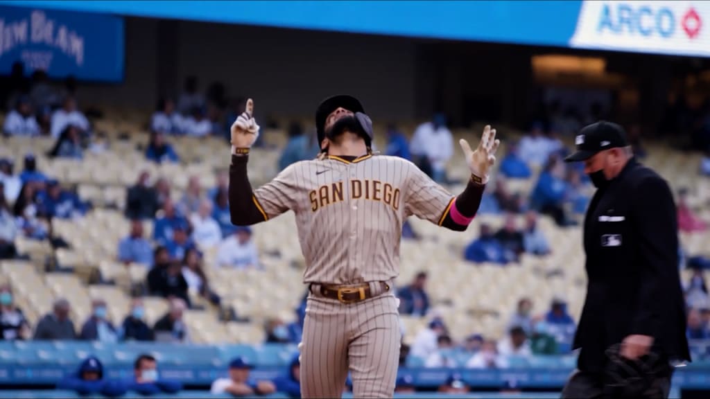 Fernando Tatis Jr S Leadoff Hr 04 24 21 San Diego Padres