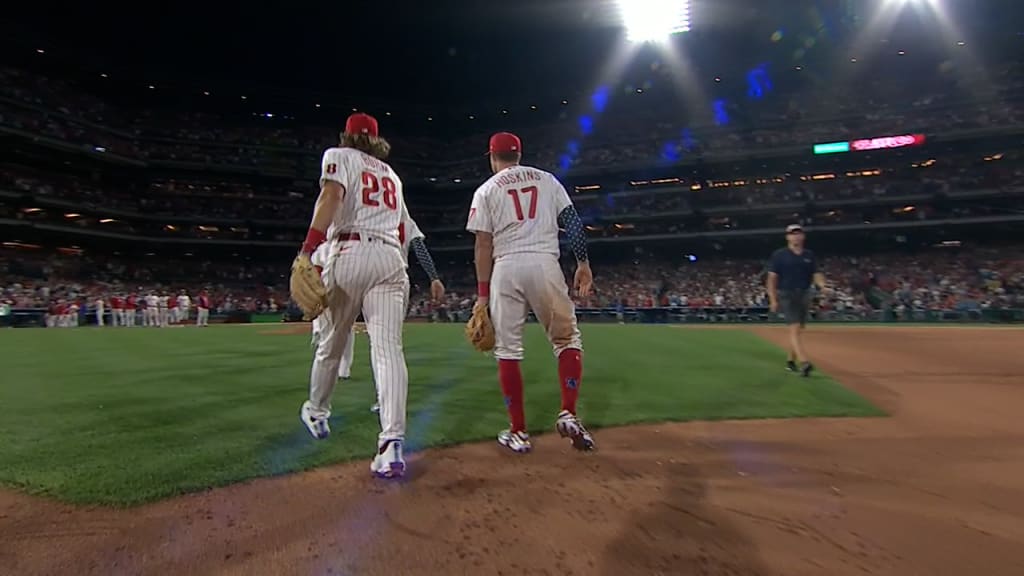 Corey Knebel seals Phillies win