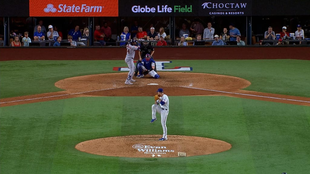 Yordan Alvarez's RBI groundout, 11/03/2022