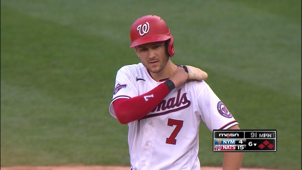 Trea Turner empuja con boleto