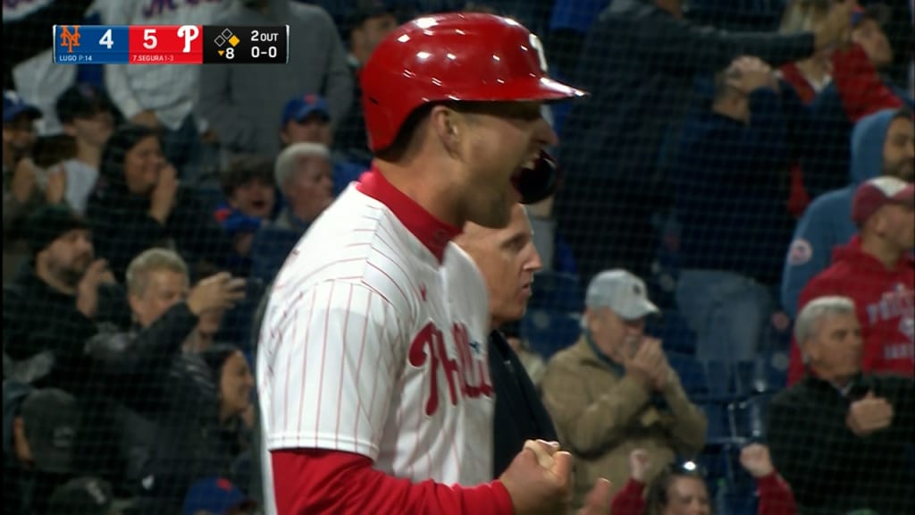 Phillies score five in the 8th, 04/11/2022