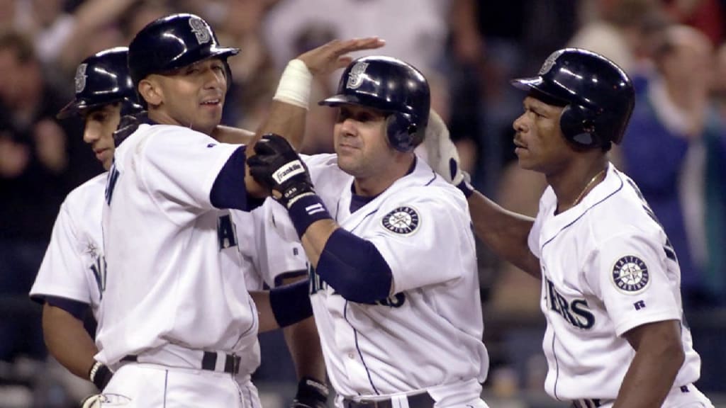 NYY@SEA: Edgar Martinez crushes go-ahead grand slam | 08/29