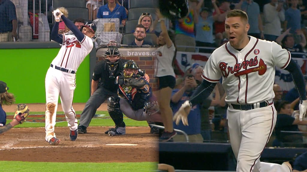 Freeman S Walk Off Jack Vs Hader 05 19 2019 Mlb Com