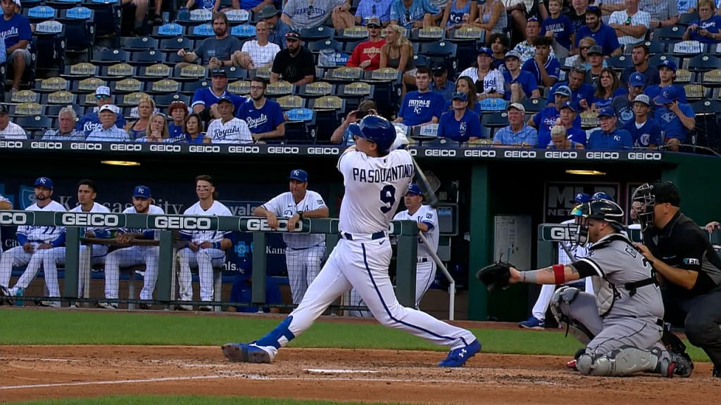 Royals' Vinnie Pasquantino gets first MLB multi-hit game