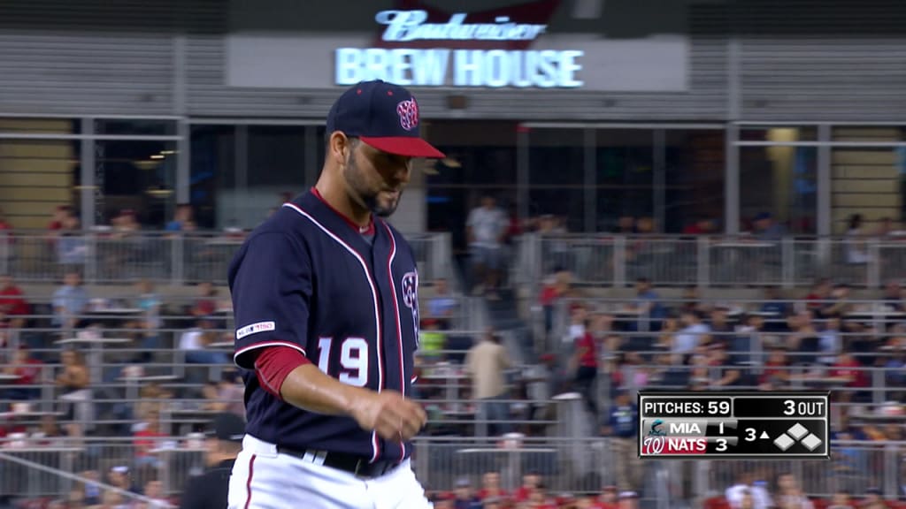 Sanchez escapes trouble in 3rd