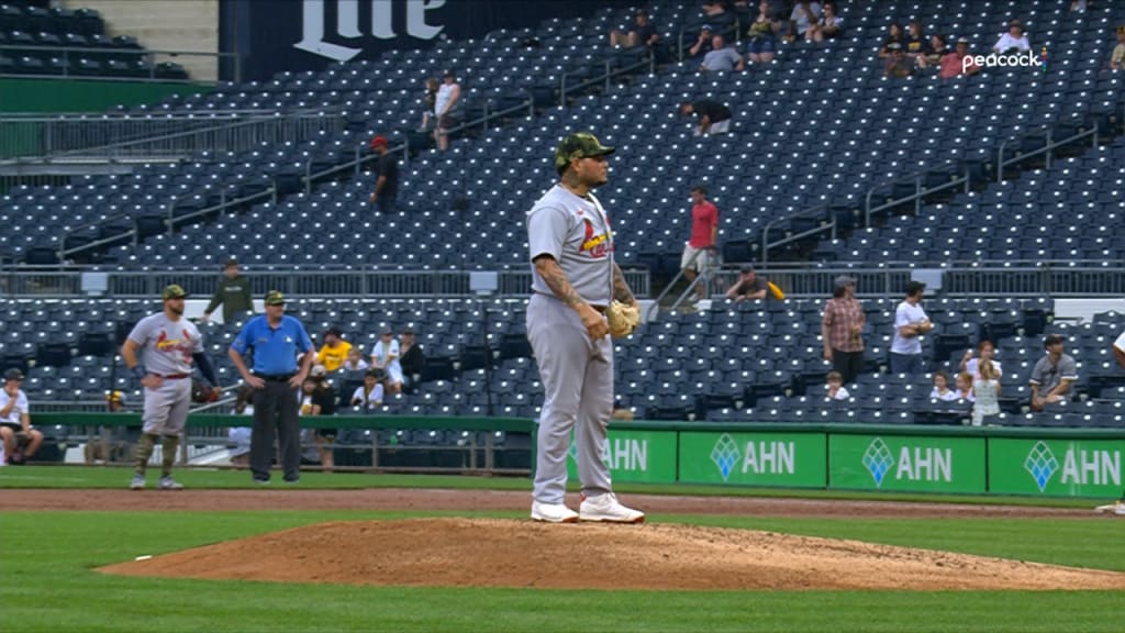 YADIER MOLINA TAKES THE MOUND! The Cardinals catcher pitches a