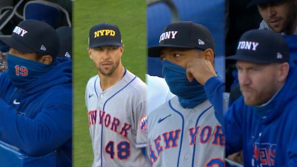 Mets wear FDNY, NYPD hats, 09/11/2020