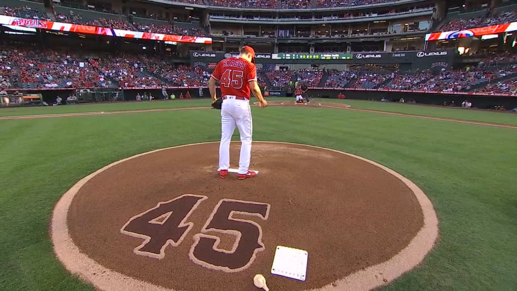 Angels wear Skaggs' jersey, 07/12/2019