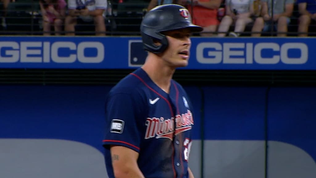 Twins Score Two On Kepler S Single 06 20 2021 Mlb Com