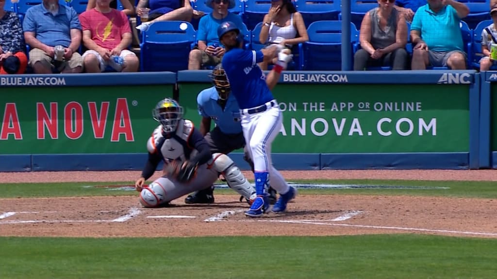 Lourdes Gurriel Jr. s solo homer