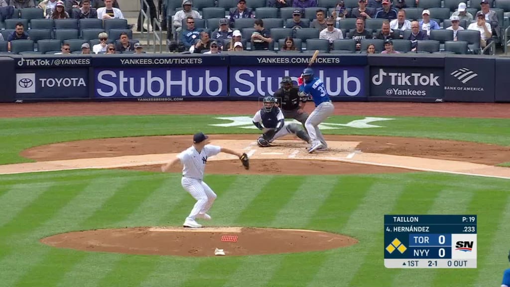 Vladimir Guerrero Jr. Snaps Bat Into Pieces After Strikeout