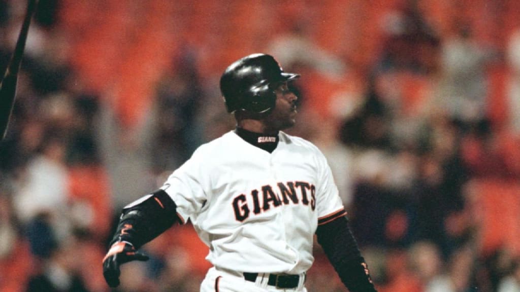 Former Pittsburgh Pirates star Barry Bonds strikes out on Hall of