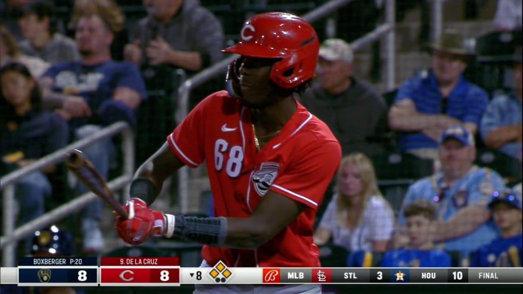 Reds' De la Cruz hits 1st big league homer, then triples – KGET 17