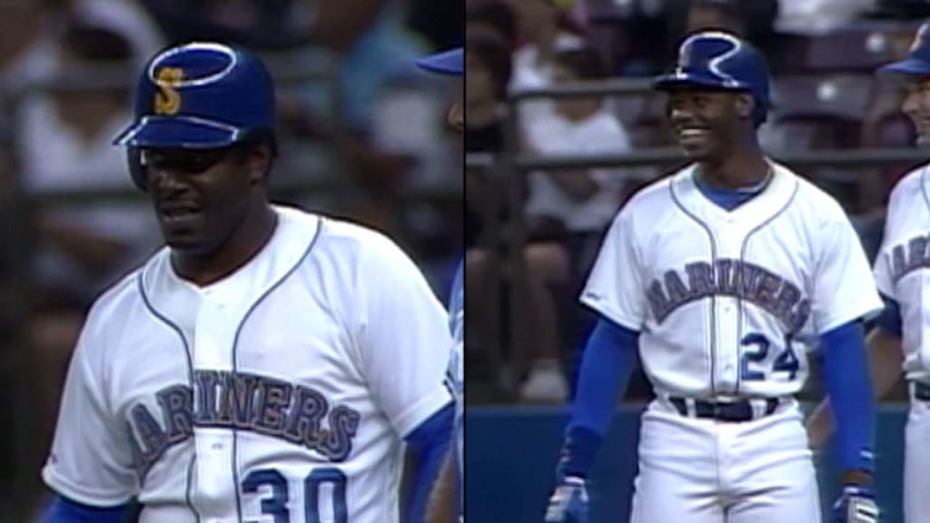 Griffeys get back to back hits