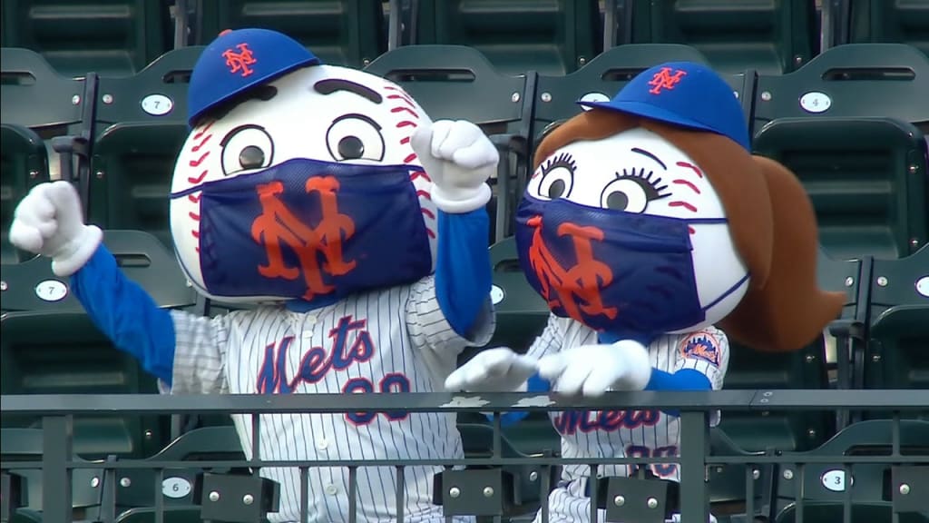 Multiple Baseball Mascots Claim To Have Affairs With Mrs. Met