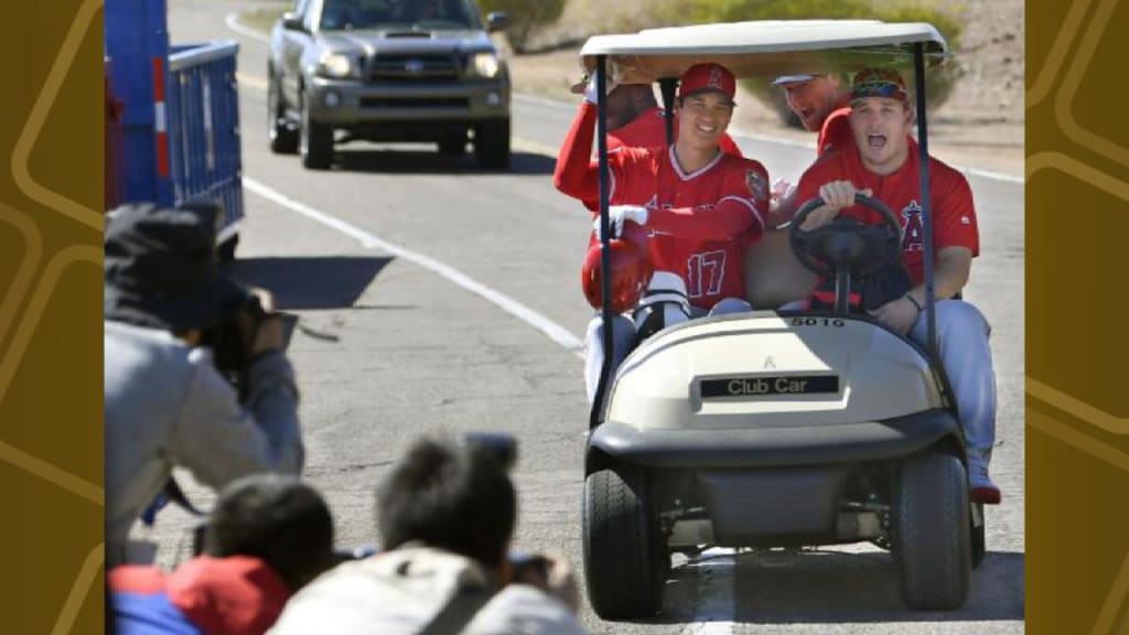 Ohtani & Trout's golf cart ride, 02/22/2018