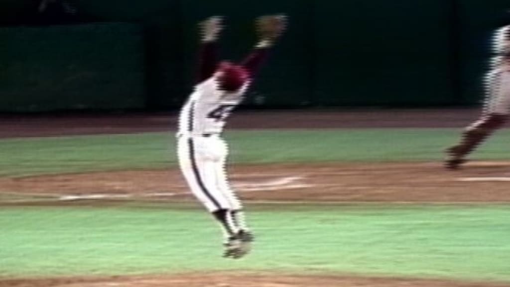 BB Moments: Tug closes it out, 10/21/1980