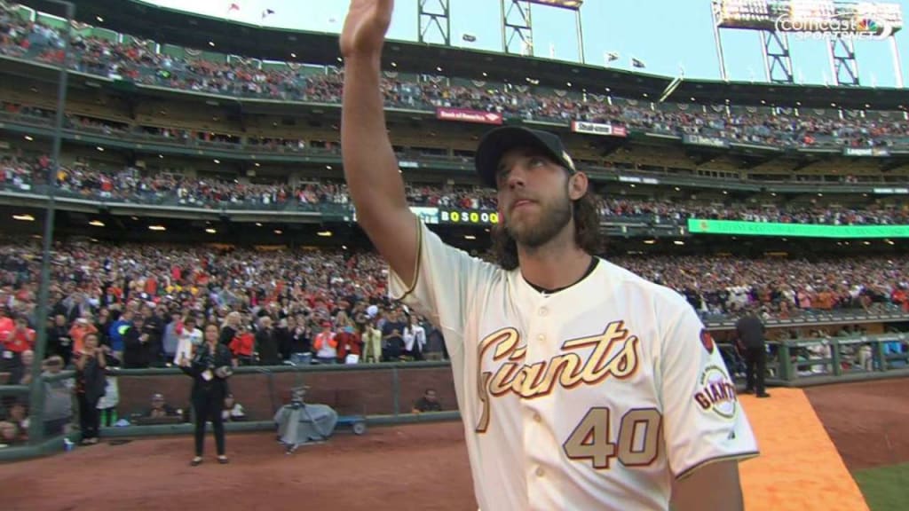 MadBum gets his ring, 04/18/2015