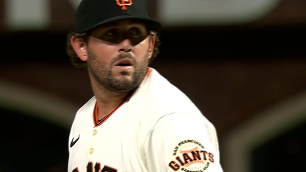 Giants part ways with reliever Dominic Leone
