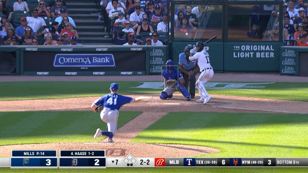 Wyatt Mills strikes out two in his Royals debut | 07/02/2022 | MLB.com
