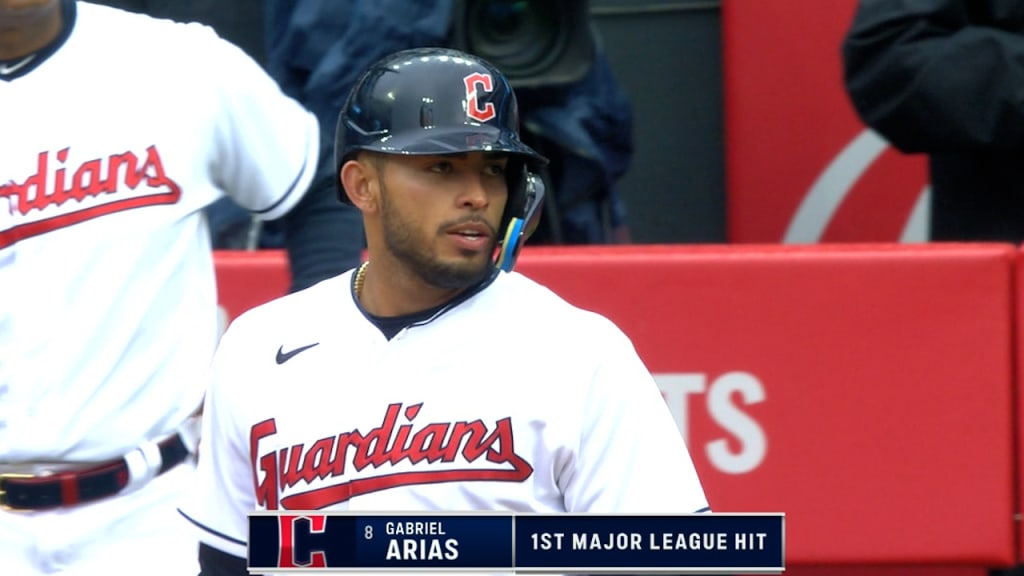 Gabriel Arias' first MLB hit, 04/20/2022