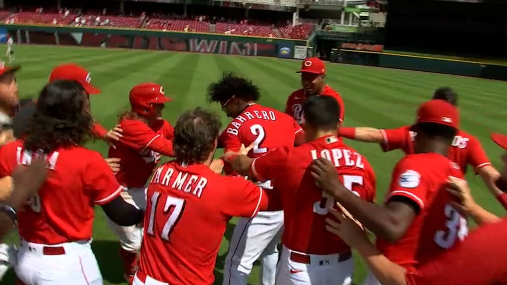 Cincinnati Reds on X: First career walk-off for Jose Barrero