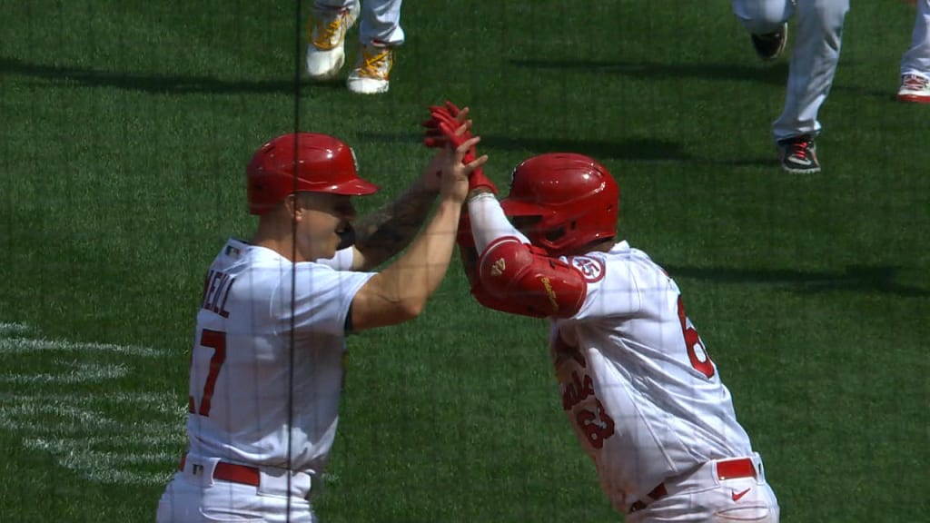 Cardinals Walk Off On Wild Pitch 04 29 21 Mlb Com