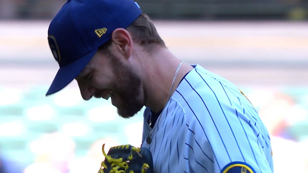 Adrian Houser Brewers 2022 In Review