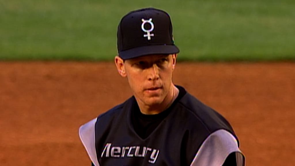 Mercury Mets land at Shea