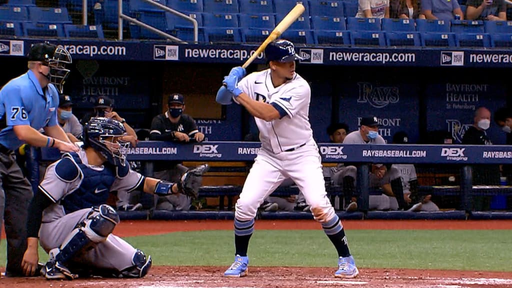 Rays' Willy Adames trying glasses to boost home numbers