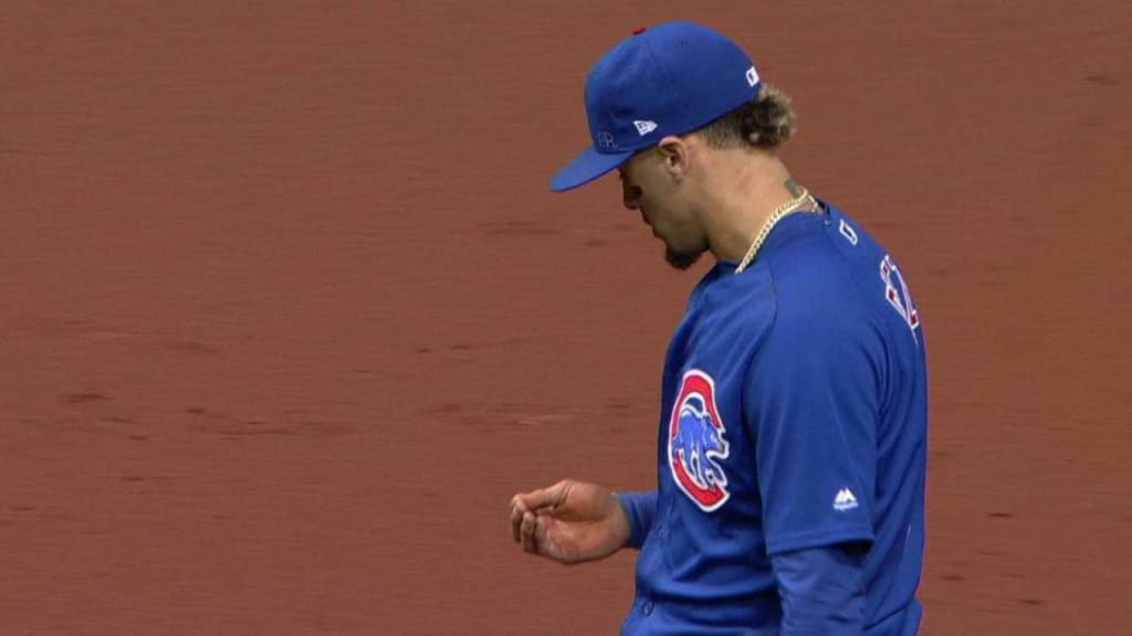 Watch: Cubs' Javier Baez makes insane dive for game-ending double play