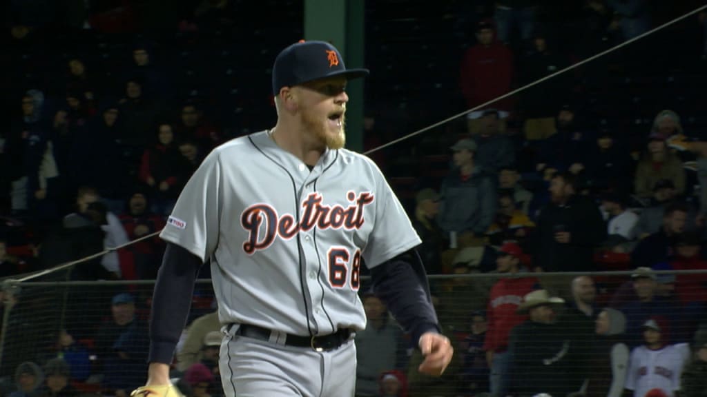 Stumpf strikes out Pearce